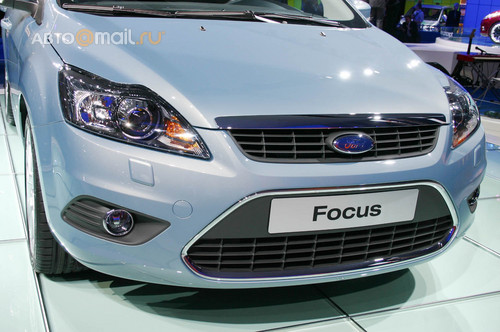 Ford Focus  (      )